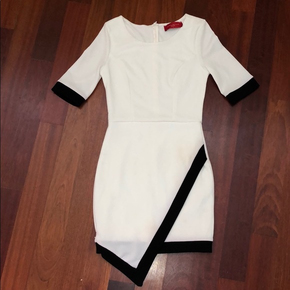 AKIRA Dresses & Skirts - NWOT Black and White Asymmetrical Dress